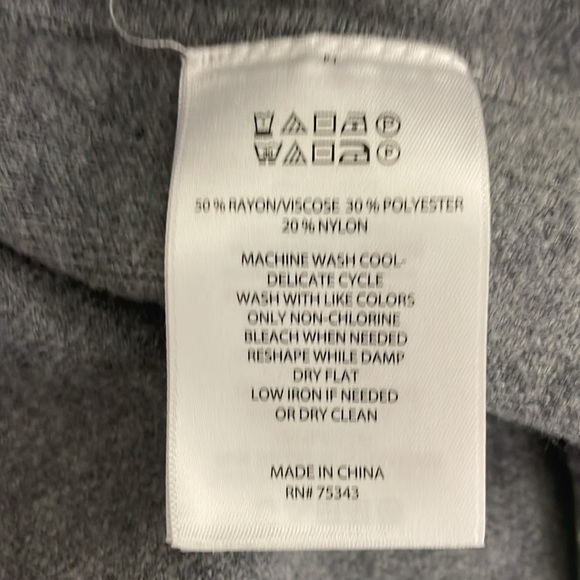 Anthropology x House of Harlow 1960 Poncho Grey - Picture 5 of 5